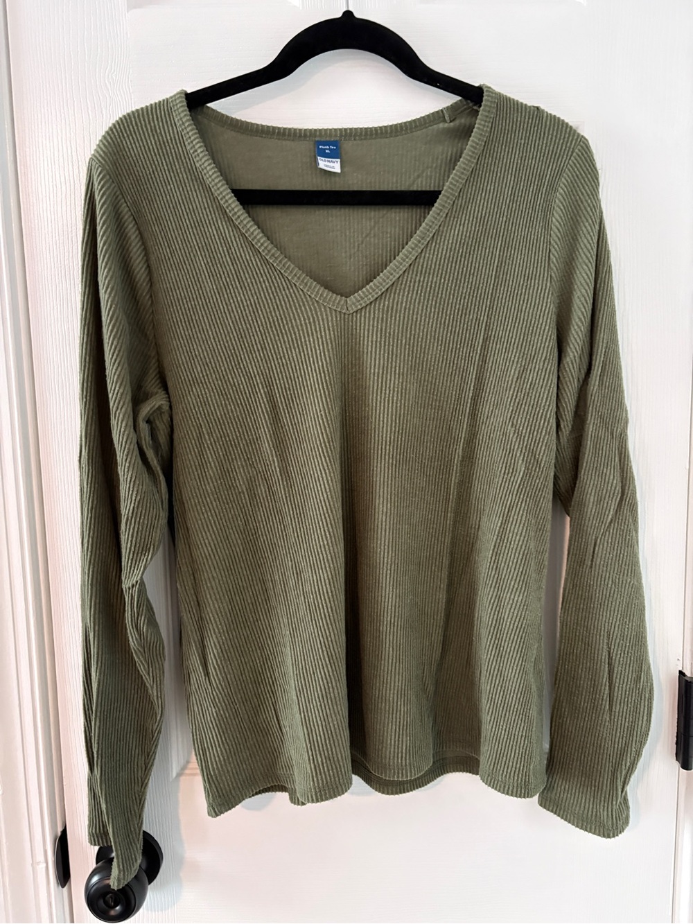 Old Navy Olive Ribbed V‑Neck Plush Tee